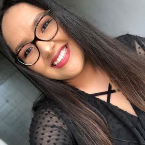 Meet your Posher, Maria